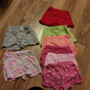 8 size 18 month girls shorts lot